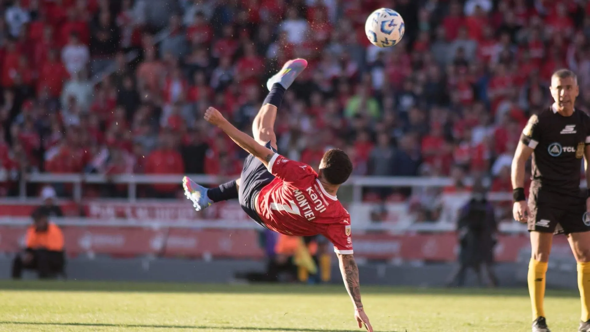 Resmi : Santiago Montiel Pemenang Puskas Award 2025